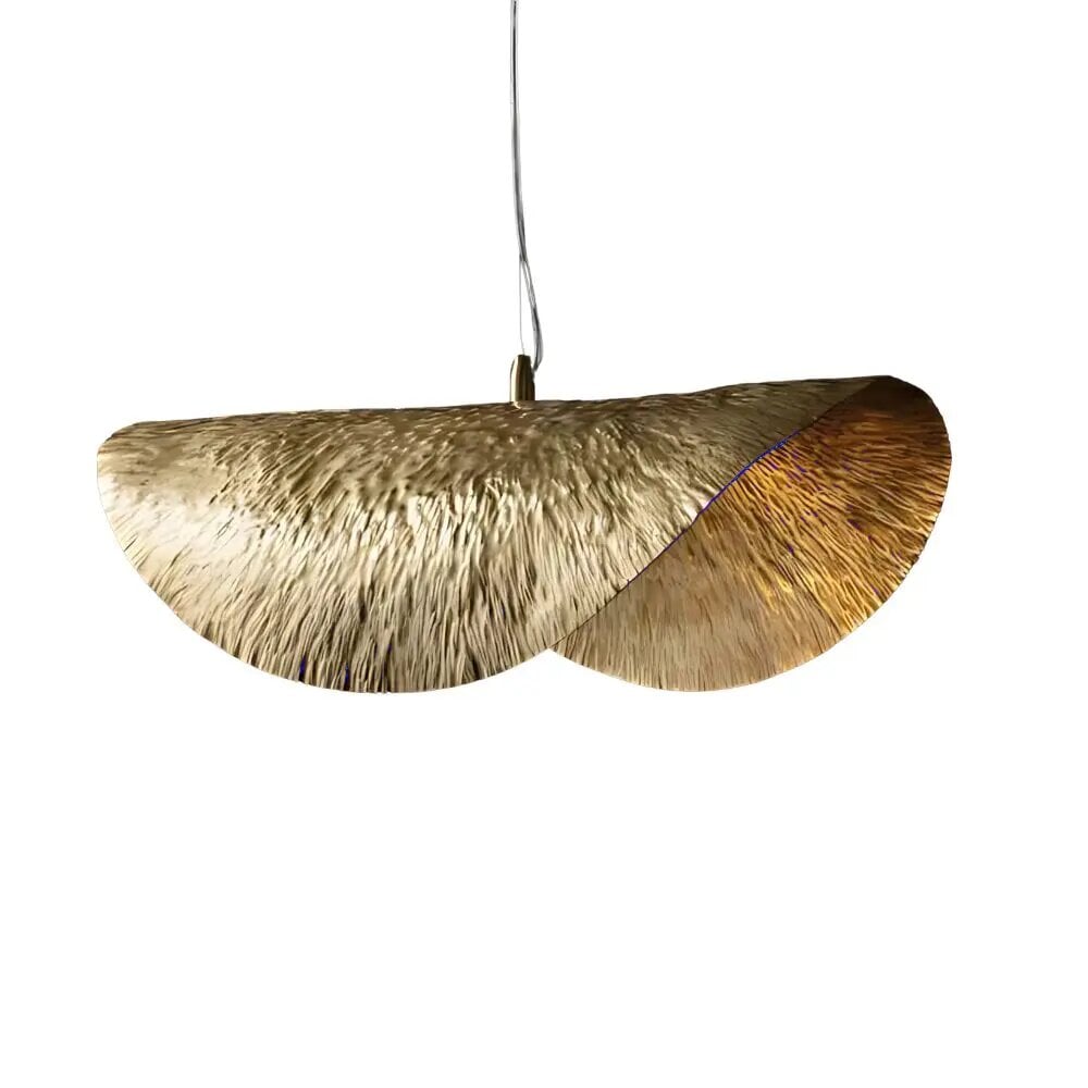 Handwoven lotus leaf pendant lamp in natural palm fiber with textured ombré gold finish and wire suspension Handwoven lotus leaf pendant lamp in natural palm fiber with textured ombré gold finish and wire suspension