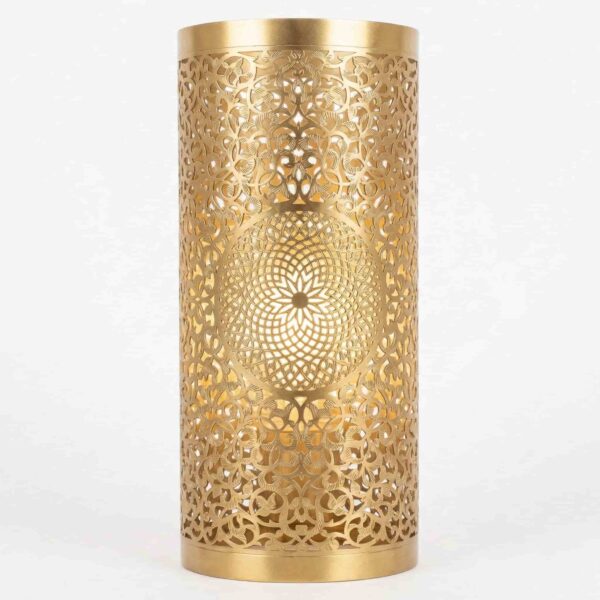 Moroccan brass wall sconce with hand-pierced filigree arabesque pattern, gold finish, 28cm Moroccan brass wall sconce with hand-pierced filigree arabesque pattern, gold finish, 28cm