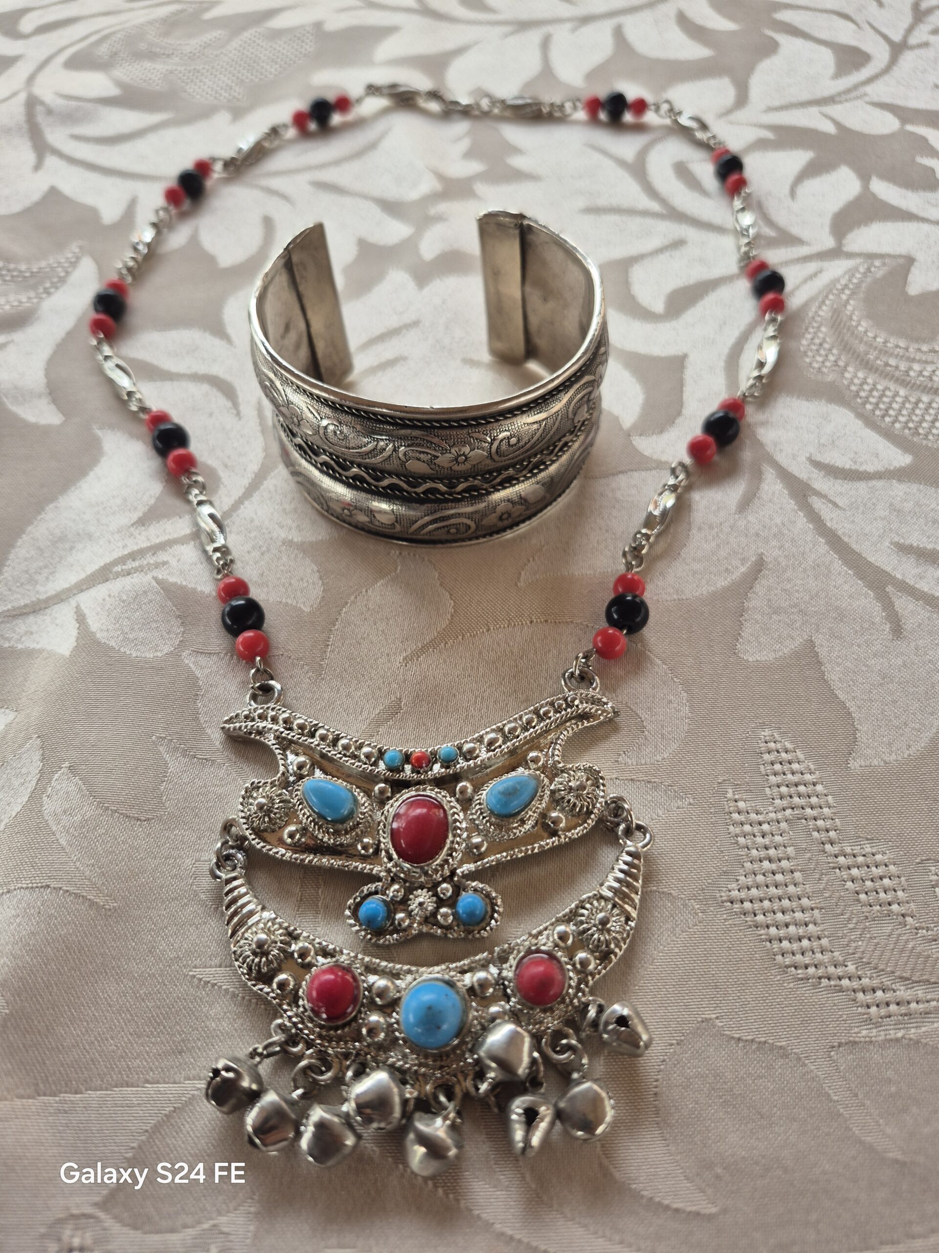 Handcrafted Moroccan Tribal Jewelry Set – Engraved Cuff & Statement Necklace - Image 3