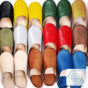 Babouches Marocaines pour Homme, Fabriquées à la main en Cuir Naturel tanné Naturellement, Babouches Fabriquée à Marrakech